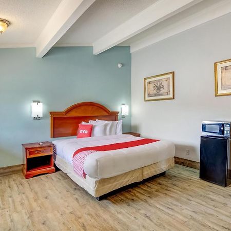Oyo Hotel Lake Charles La I-10 المظهر الخارجي الصورة