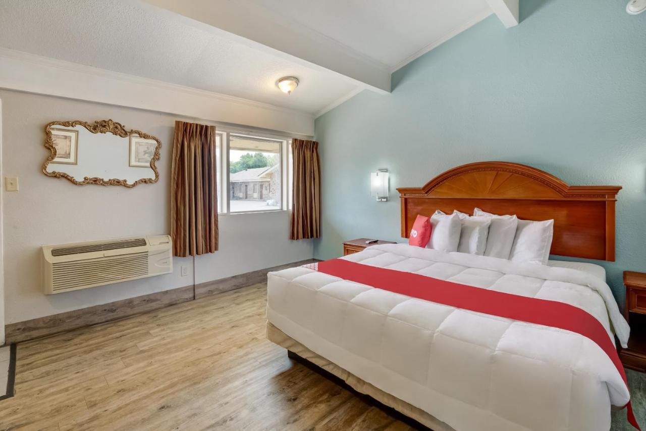 Oyo Hotel Lake Charles La I-10 المظهر الخارجي الصورة