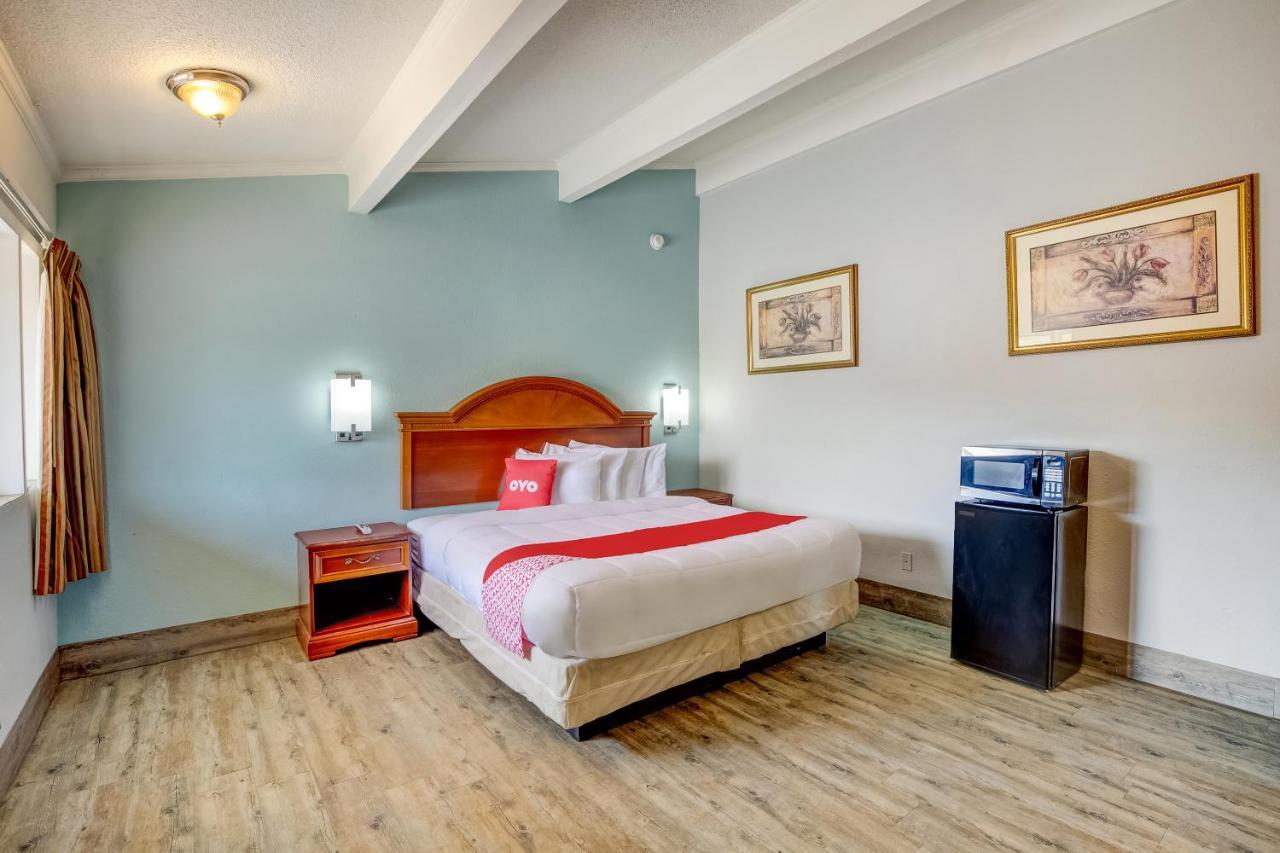 Oyo Hotel Lake Charles La I-10 المظهر الخارجي الصورة